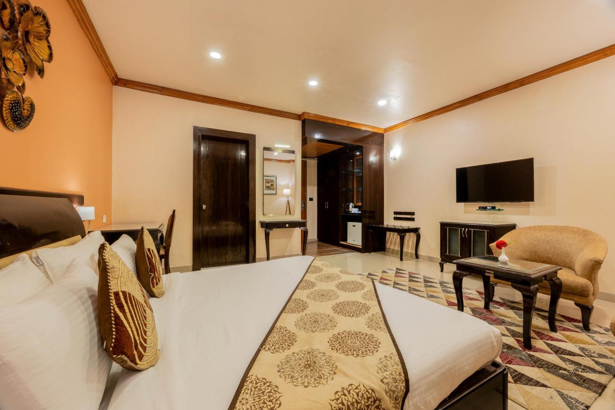 Pink Pearl Hotel Jaipur Eksteriør billede